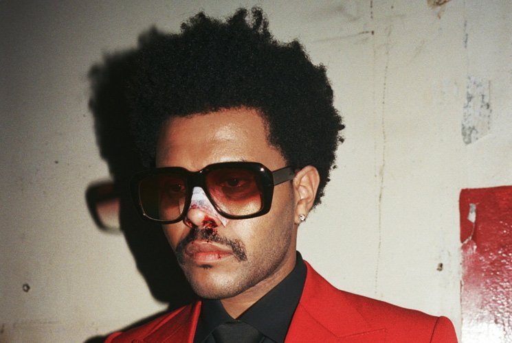 No se porque pero siento que a The Weeknd o le gustan los hombres o es la persona más homofobica del mundo. Una de dos.