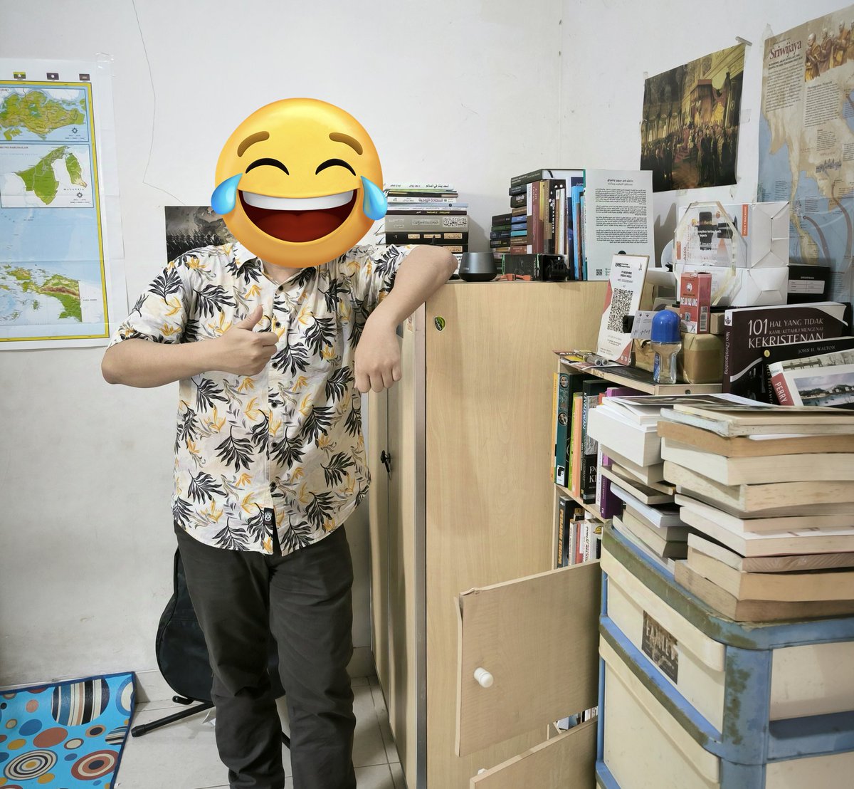 Adityatris's tweet photo. @neohistoria_id ini min nambahin foto sejarah. Perpustakaan terbesar di asia tenggara, sudha berdiri sejak Daendels masih abege nih. skrang dibuka utk objek wisata min https://t.co/QvNYrzudhe