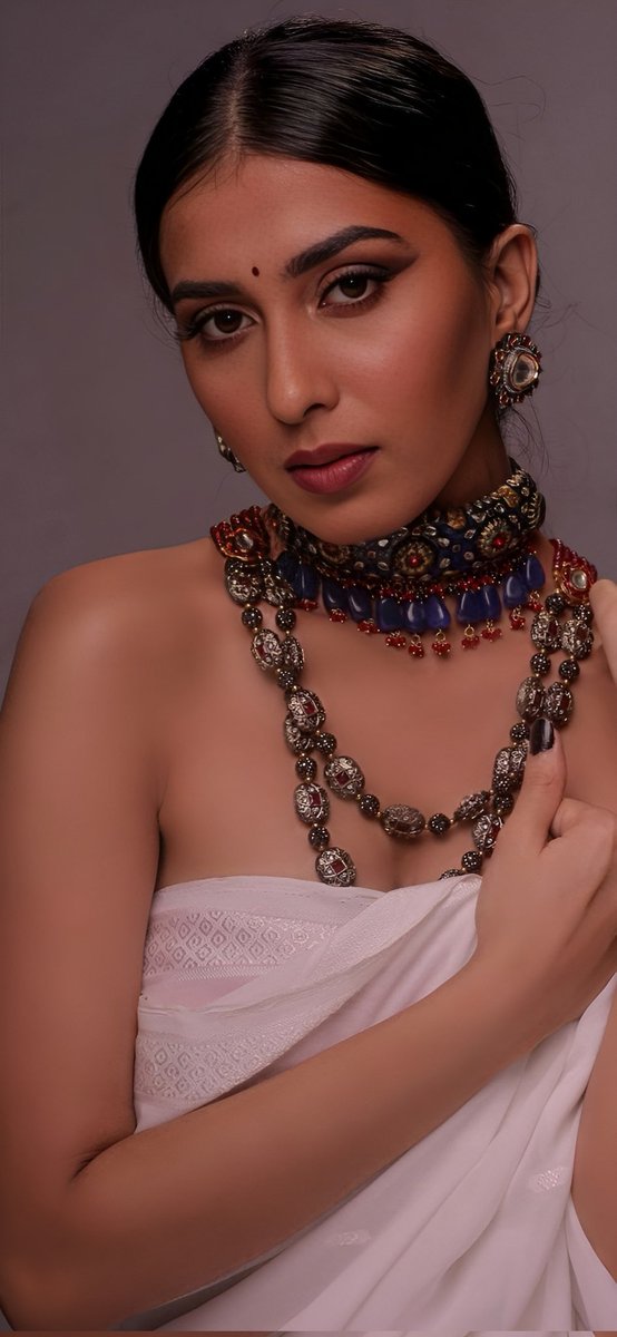 Actress_Club's tweet photo. 🎯 #RumaSharmaThread  

#Bollywood #Actress #RumaSharma
 New Look @rumasharmaa https://t.co/LlfHKbdYB6