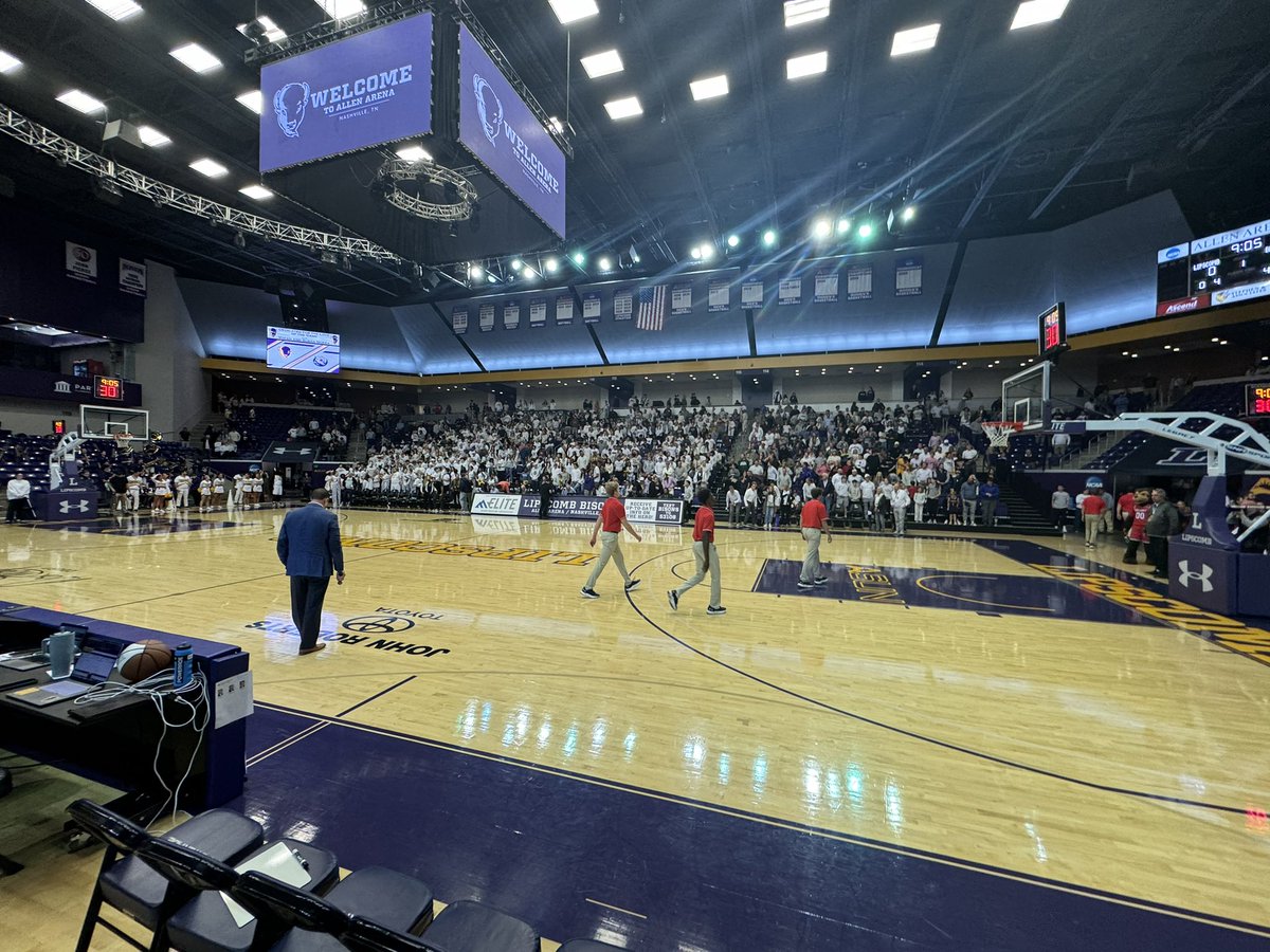 Battle of the BLVD! <a href="/TCEonSGPN/">The College Experience</a> <a href="/TheColbyD/">Colby Dant</a> <a href="/Moneyline_Mac/">Ryan McIntyre</a> GO BISON. FUCK NC NICK