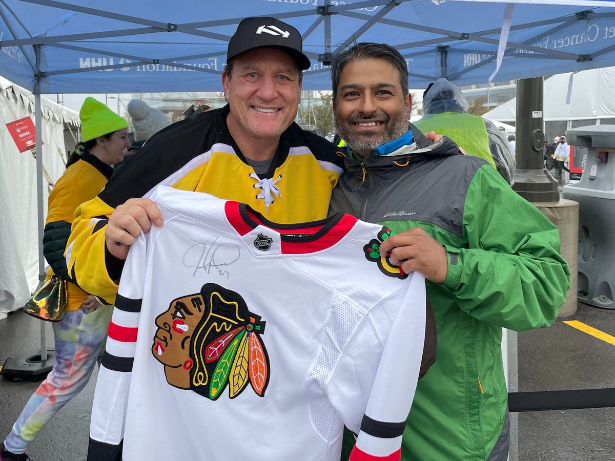 khanar's tweet photo. @HockeyHallFame @Jeremy_Roenick @NHL @usahockey @NHLBlackhawks @NHLFlyers @LAKings @SanJoseSharks Congrats on making it to the Hall JR!! About freaking time they let you in bud!!! 🤣 https://t.co/AjIBWnvLUZ