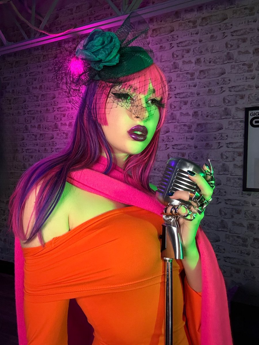 Blade Runner Blues 🎙️ 
#cyberjazz #cyberpunk #cybernoir