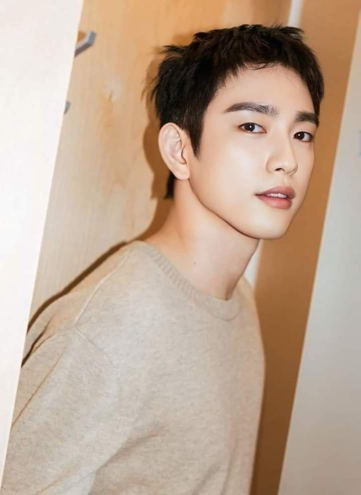 parknutty_jy's tweet photo. เอาละคุ้มค่าสมัครไปแล้วประมาณ 3 เดือน
#JinyoungOnBubble https://t.co/LXww4IyY4E