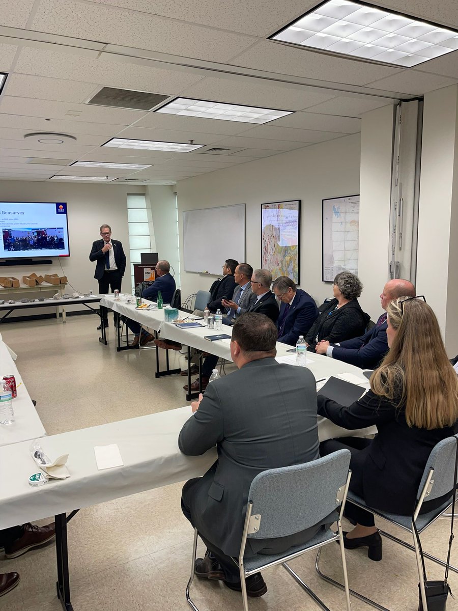 Ambassador 🇮🇸 <a href="/svanhildurholm/">Svanhildur Hólm</a> &amp; team had a good discussion on opportunities for collaboration on geothermal development &amp; utilization with key stakeholders from Utah’s government &amp; private sector representatives including from <a href="/utahforge/">Utah FORGE</a>, @FervoEnergy &amp; <a href="/CyrqEnergy/">Cyrq Energy</a>.