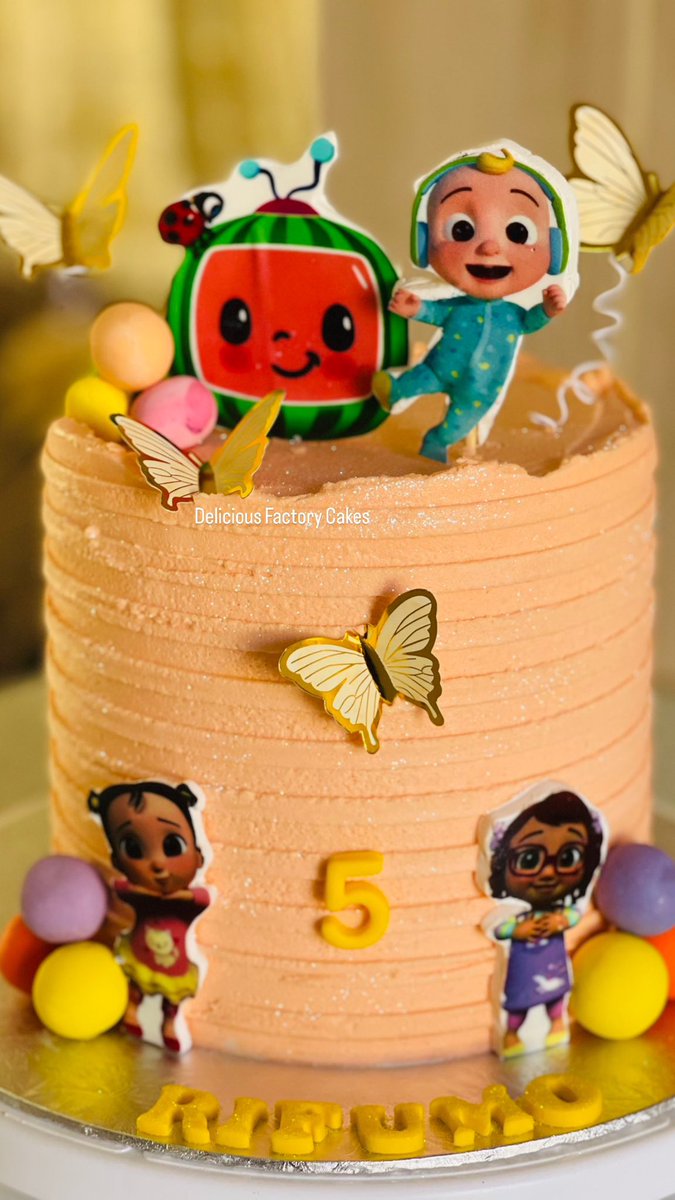Nkinki_'s tweet photo. Kids cakes in Pretoria, 0723903072
#DeliciousFactoryCakes https://t.co/9WlqXE75Ji