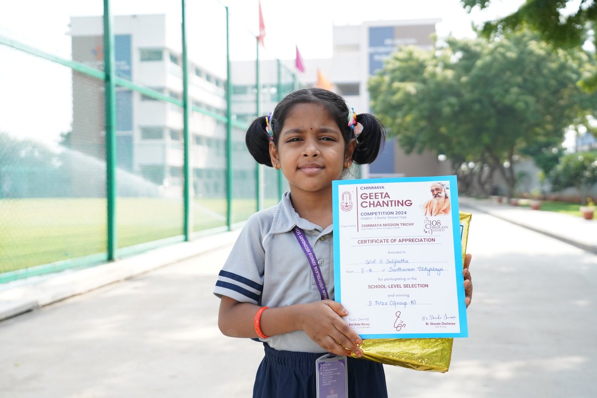 CONTACTSV1's tweet photo. Congratulations to S. Sai geetha of Grade 2 has won the second prize in Geeta Chanting competition conducted by Chinmaya Mission Trichy.
#geetachanting #competition #ChinmayaMission #wonsecondprize #student #santhanamvidhyalayacbse #trichycbseschools https://t.co/RZ1GaeNGSP
