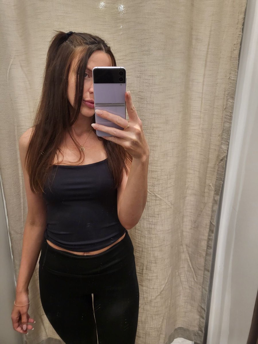 fun69003's tweet photo. Sexy chav #slut with a nice ass

dms always open for submissions and promo or removals #wankchat #chav #slag #nsfw https://t.co/uWY30RZDp8