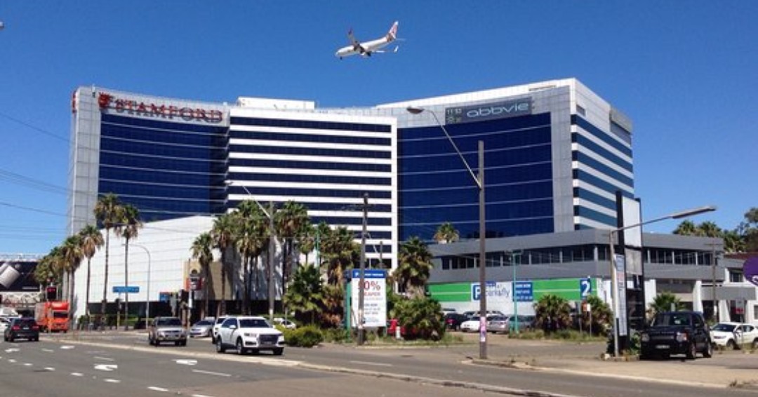 Going on a long vacation this holiday season?  

Pre-book monthly Sydney Airport Parking with DIVVY in Mascot at Stamford Plaza Hotel near Sydney Airport for $250 per month. Click here ow.ly/tSbr50U5NsA or use our DIVVY App to book now.
(Image credits- Google &amp; Tripadvisor)