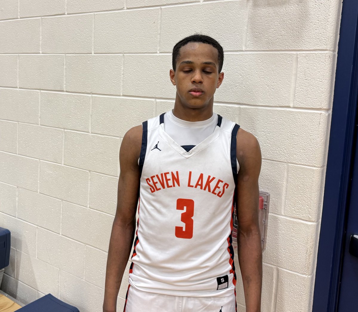 Doug Jones (@djones8301) on Twitter photo AmenEl Tadesse <a href="/am3nel/">AmenEl Tadesse</a> finished with 23p and 5r including 13p in the 4th quarter! He also went 7/11 from 3! AmenEl Tadesse <a href="/am3nel/">AmenEl Tadesse</a> finished with 23p and 5r including 13p in the 4th quarter! He also went 7/11 from 3!