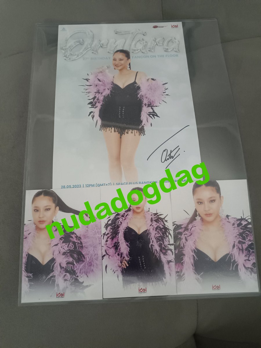 WNCL26's tweet photo. โปสเตอร์in 2 it ใบละ 300 บาท
โปสเตอร์และรูปงานวันเกิดลูกน้ำ 300 บาท https://t.co/9eshYCzauF