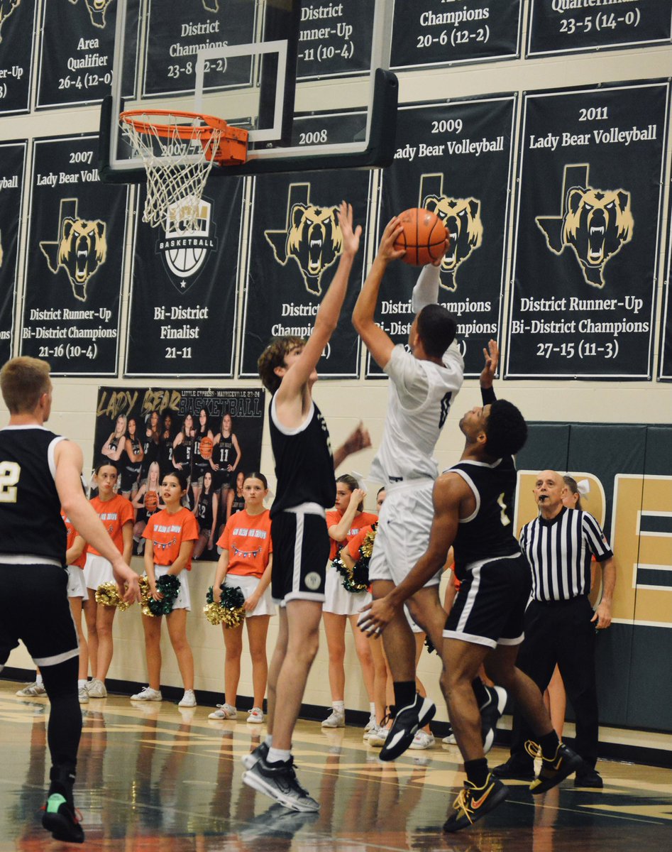 LCM Basketball tweet media