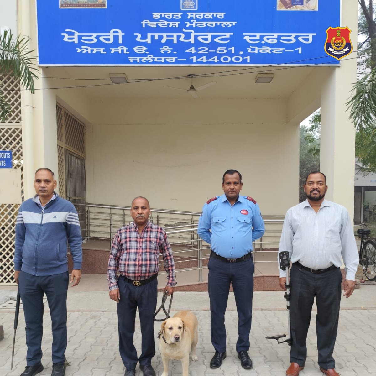 CPJalandhar's tweet image. Commissionerate #Police Jalandhar is conducting #AntiSabotage checks at #PassportOffice to ensure #Safety and prevent potential incidents. Your #Security is our priority!

#Checking
#PublicSafetyFirst