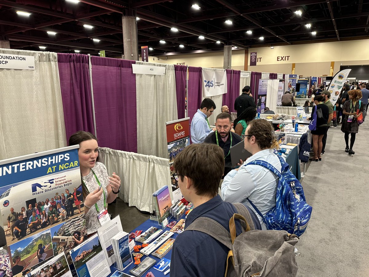 VSloanBoulder's tweet photo. @NCAR_Science Thank you SACNAS for such a vibrant and warm atmosphere at the conference in Phoenix, AZ! NCAR and UCAR staff dove right in and connected with students and faculty, sharing student and postdoc opportunities like the NESSI internship. https://t.co/8G03ofMRus