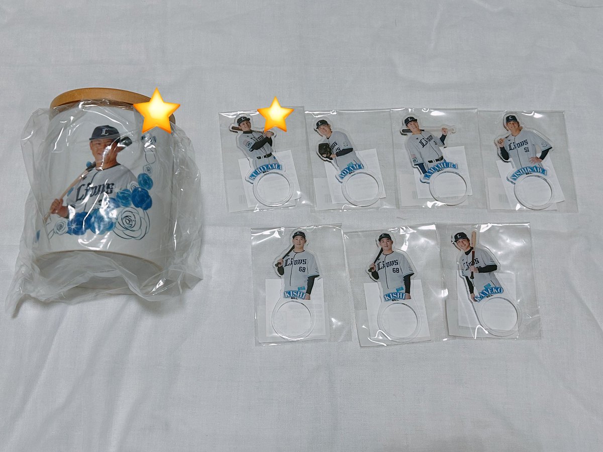 hs_7151111's tweet photo. 埼玉西武ライオンズ モバガチャ
ホワイトデー2024ver.

交換、買取探しております。(⭐️印は今のところ交換のみ)
ファン感または郵送での取引希望です。
お心当たりの方いらっしゃいましたら、お気軽にお声がけください。

【譲】
SR:22
R: 1,29,32,51,68×2,130
【求】
120,33,50＞定価
#seibulions https://t.co/IPKYyYv8aT