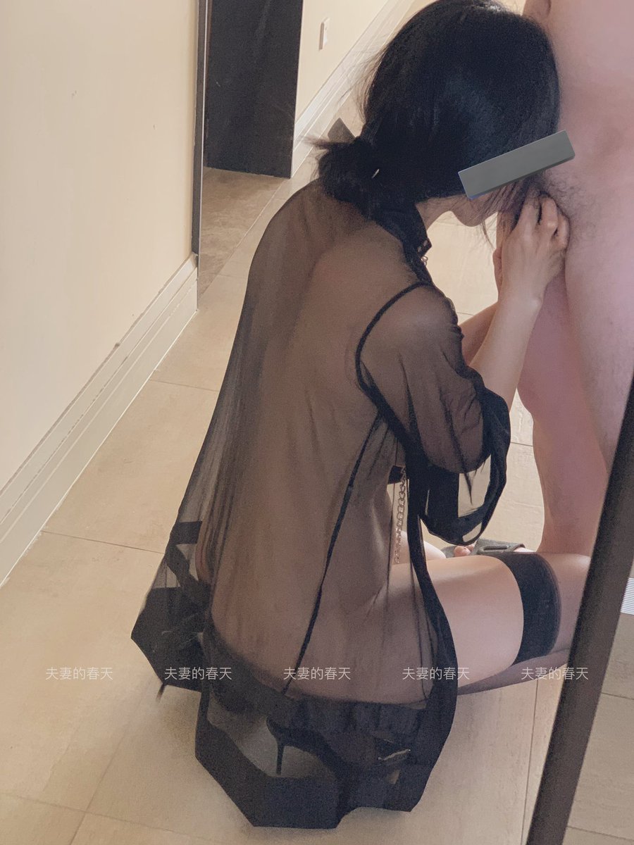 既然是母狗，当然要牵好绳子 https://t.co/VlbG9N6qne