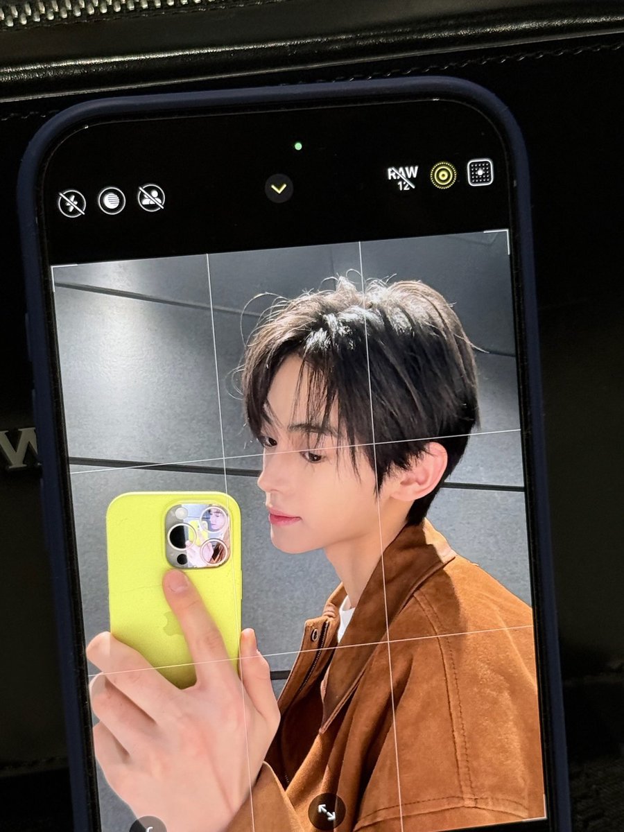 Hanjin pics hiatus tweet media