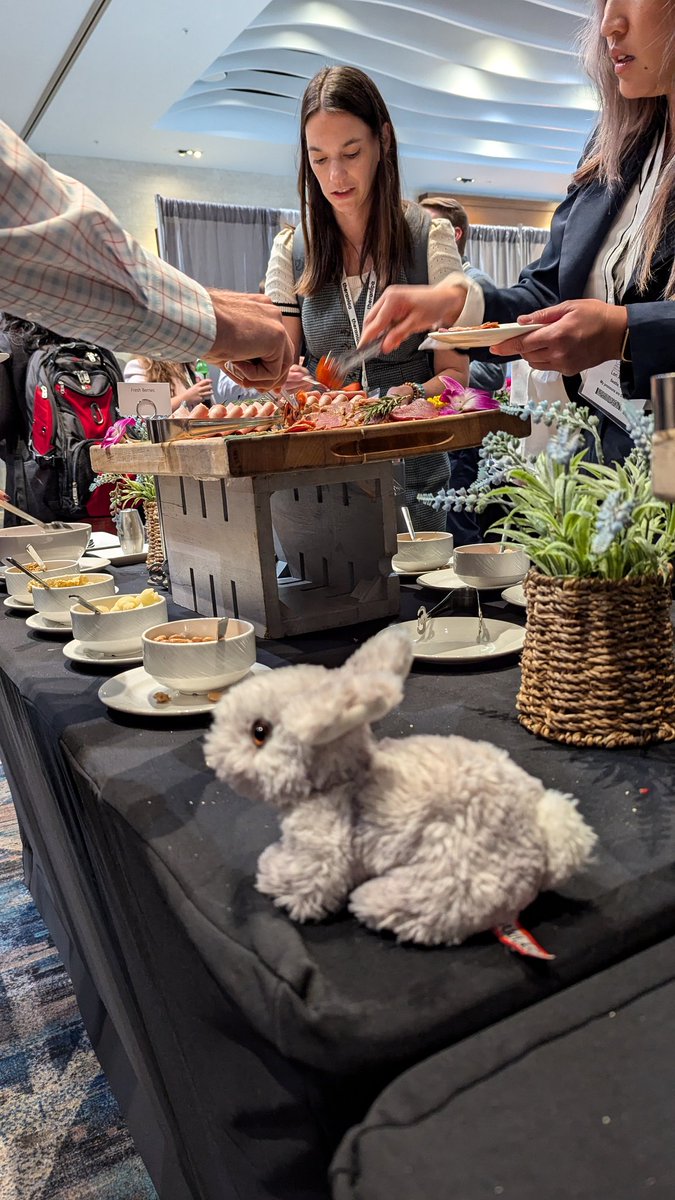 ElizabethBarko1's tweet image. Wine &amp;amp; cheese...#Rocky says &quot;yes please&quot;! Next up... perusing the poster section at #CNSAM. #NDD #childneurology