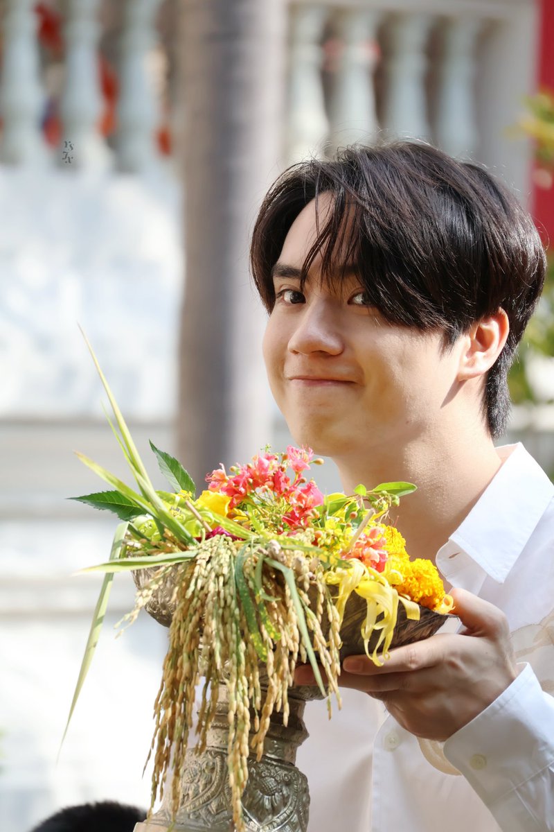 第一秒☺️🥰🥰
第二秒😚😘😘

#กฐินปี67กับตี๋ธนพล 
#TEeThanapon 
#ตี๋ธนพล