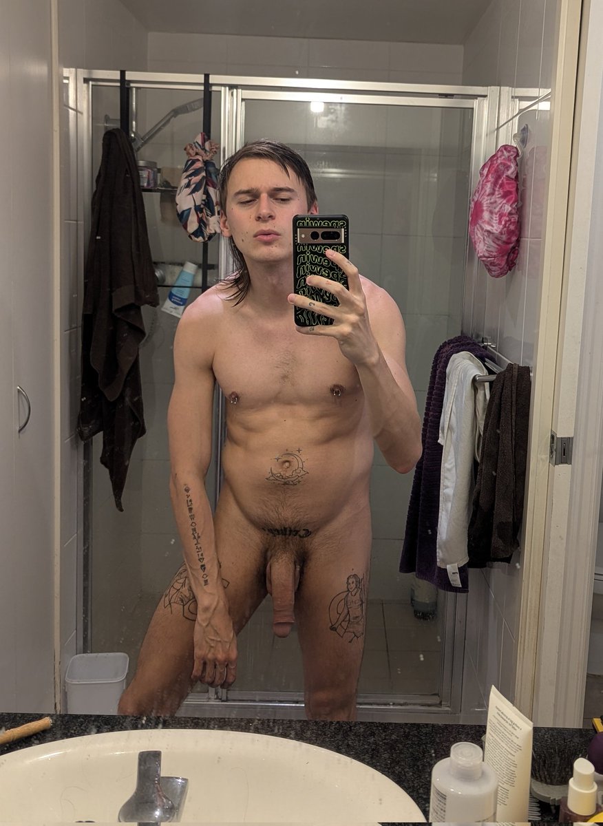 jamie_fawkes's tweet photo. jet lagged to fuck https://t.co/x4NSMV3NM1