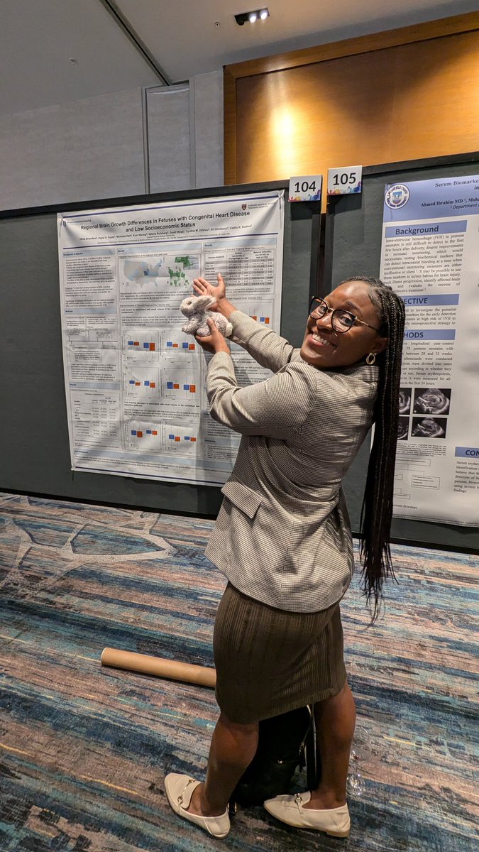ElizabethBarko1's tweet image. It&apos;s poster time! #Rocky found a few familiar faces from @BCHNeuroRes and learned a bit along the way. #CNSAM #NDD #childneurology
