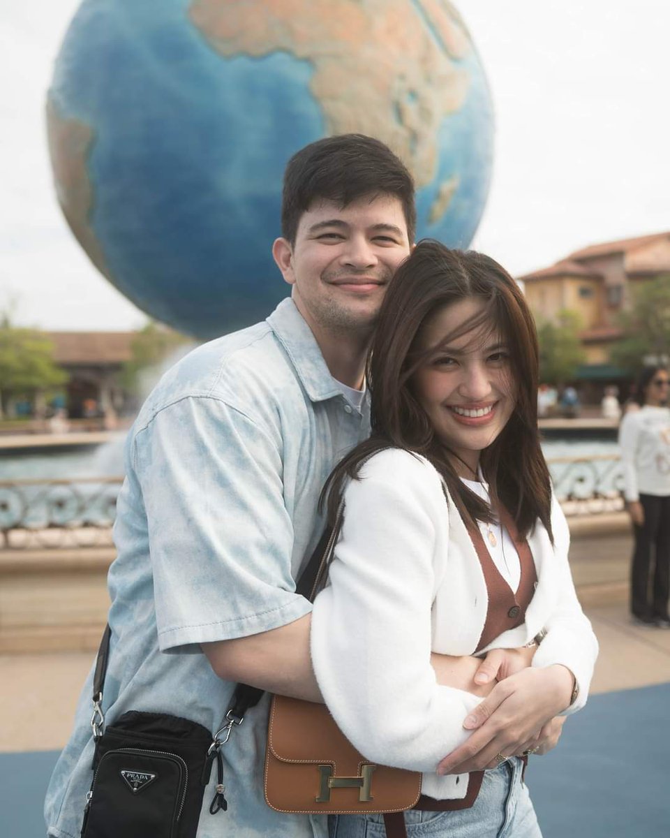 JulieverShots's tweet photo. 📍 Tokyo Disney Sea

#JulieAnneSanJose | #RayverCruz https://t.co/wsLfNIga7G