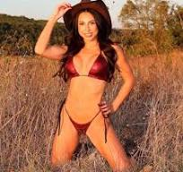 jhazani's tweet image. "Where's, lyke, the luv?" 

"Good point." -The ranger quickly chimes. #dagger #daggering #daggerher