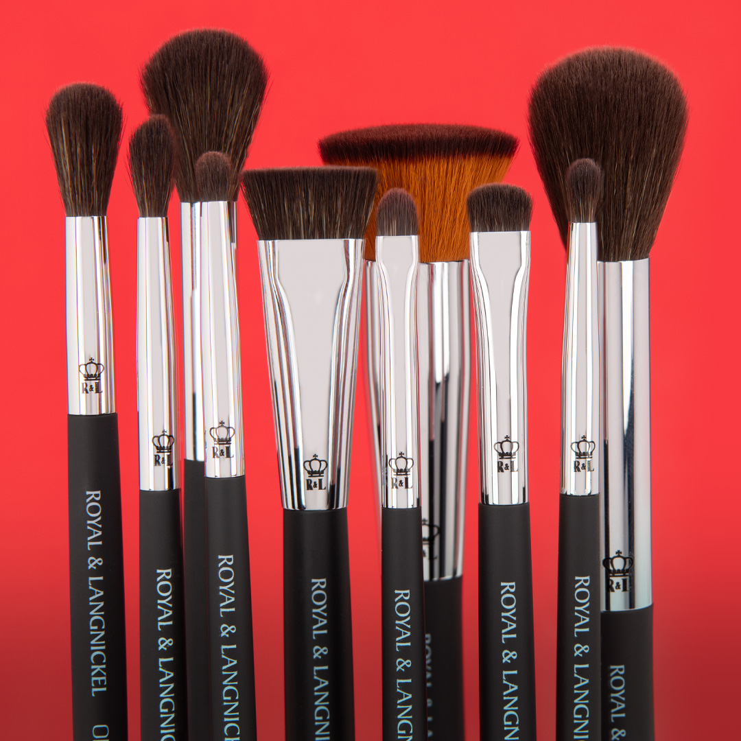 OMNIA Makeup Brushes tweet media