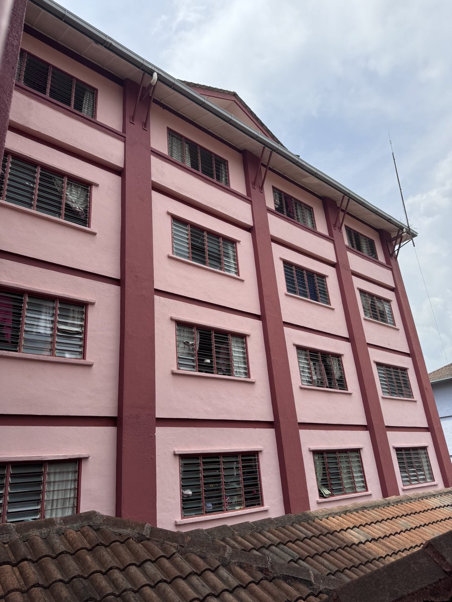 Irf3n005's tweet photo. MUHAMMAD IRFAN BIN ROSDI
2024355123
MC1102B

"Where Comfort Meets Function: Discover Our College Facilities"

[THREAD]

#COM201
#UITMLENDU
#FKPM
#MC110 https://t.co/0bqrWeRwnz