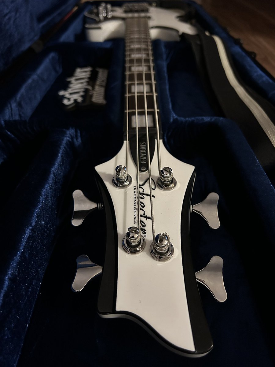 FEARLeeVing's tweet photo. Congrats to our own Amos Cook who is now a @SchecterGuitars endorsed player! https://t.co/1VJDnvt3Ii