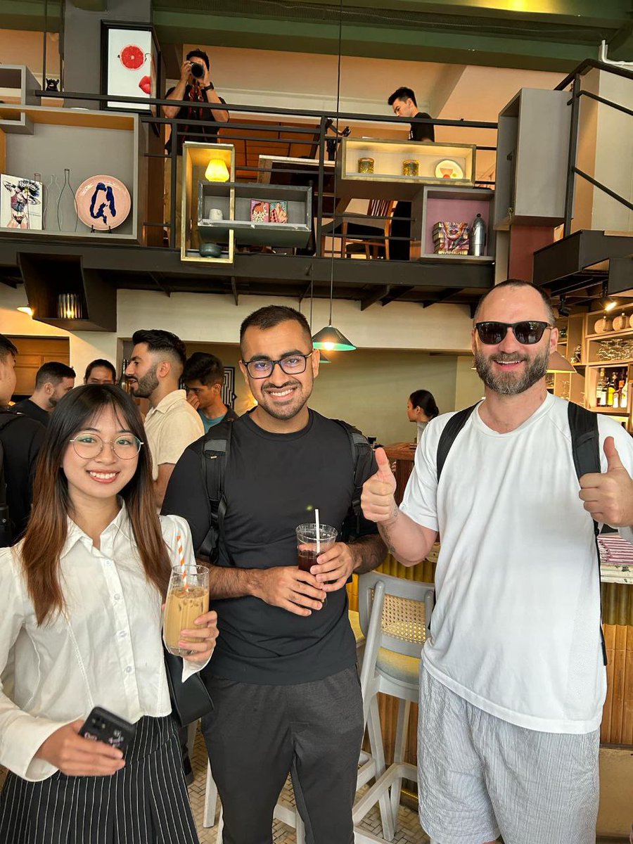 Twendee_'s tweet photo. Our Twendee team had an incredibly inspiring and productive day at #Devcon in the heart of Bangkok, Thailand! 🌏

With every connection and every shared insight, we’re reinforcing our commitment to drive transformative solutions. We would love to connect with those who share our passion for building the future of blockchain.

If you're at #Devcon or in Bangkok, let’s make some time to meet, brainstorm, and explore how we can create value together 🚀🤝

#Devcon2024 #Bangkok #BlockchainRevolution #BlockchainBuilders