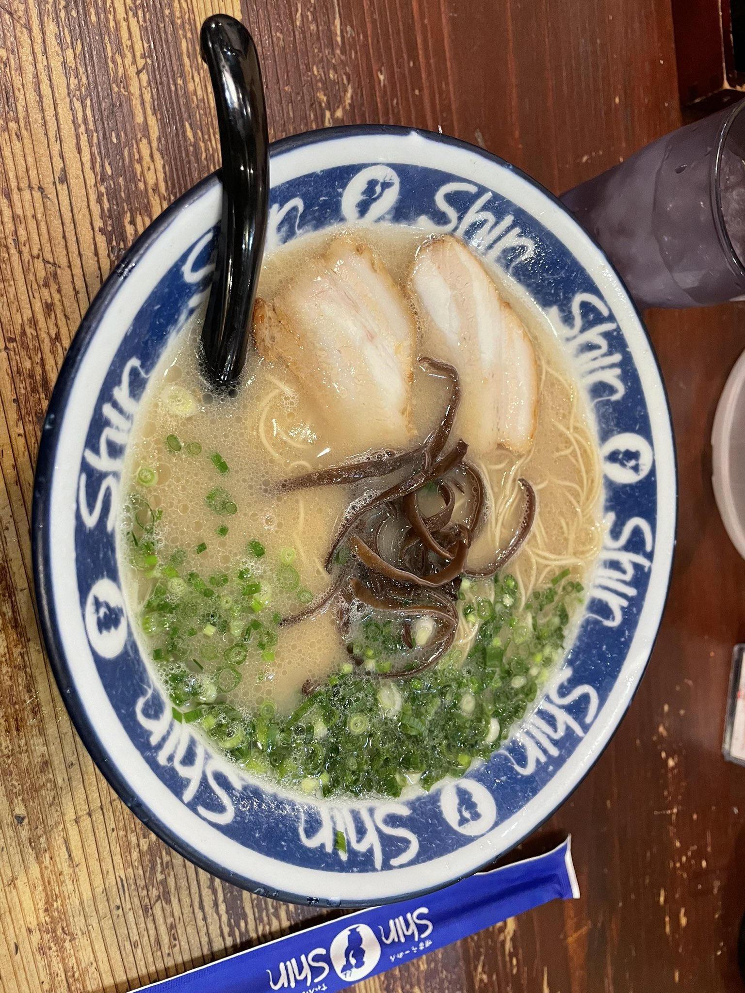 ShinShin の博多ラーメン