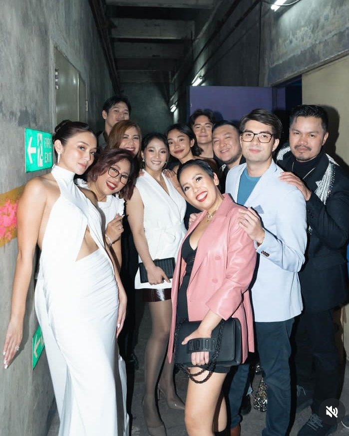 mylovekirito's tweet photo. HLG x HLA family ❤️

#MaymayEntrata @maymayentrata07 https://t.co/Q7dU9g3tF8