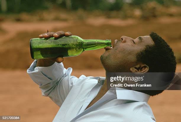 GeorgeLambert_1's tweet photo. There are many myths about alcohol, today I'll biochemically show you tht some of the things yiu know about alcohol are not true

Bookmark to read later.

Thread 👇🏿👇🏿 https://t.co/7ldmykSwM1
