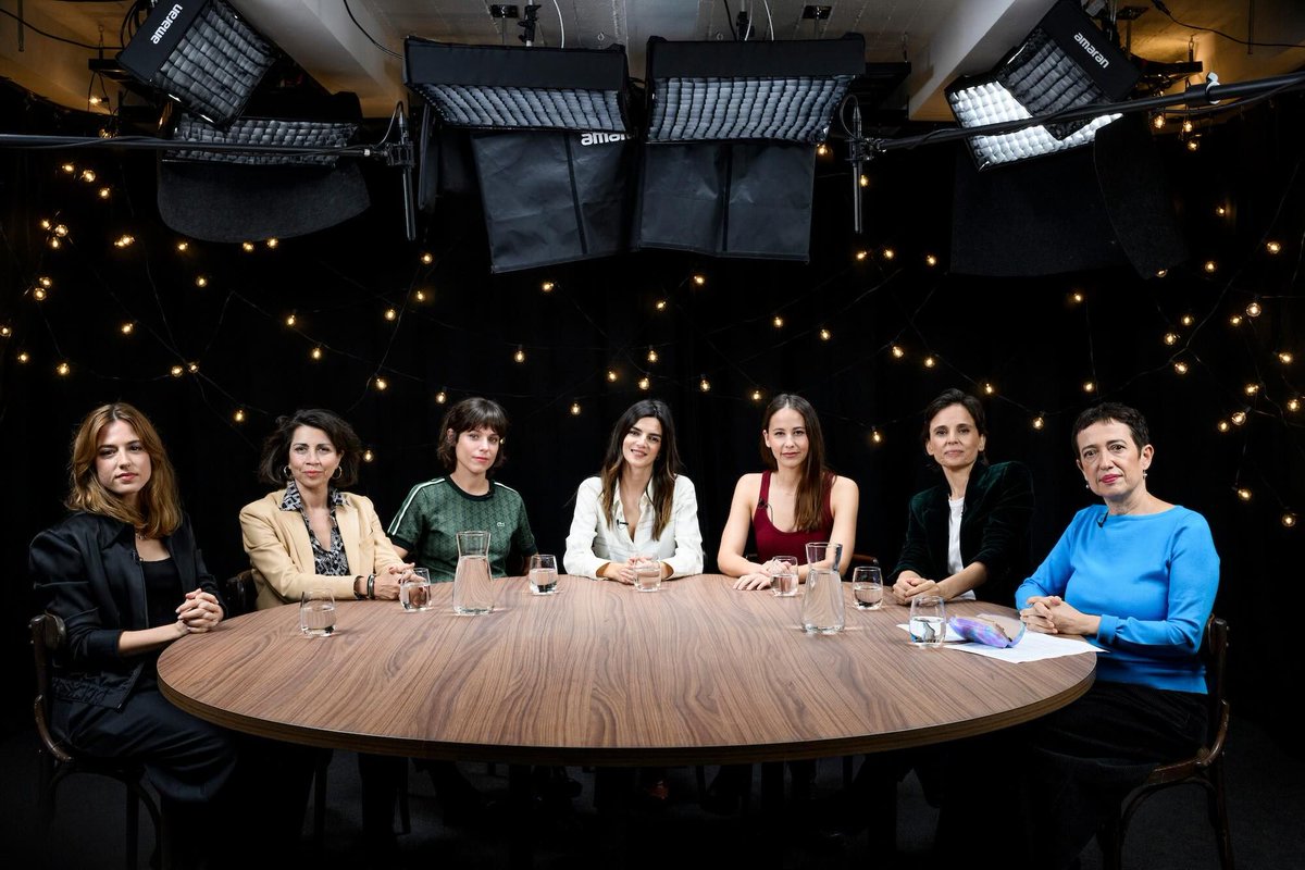 David Martos (@david_martos) on Twitter photo ❤️ GRACIAS por la acogida a las mesas de <a href="/kinotico/">Kinótico</a>. Hoy, ACTRICES DE SERIES. Una charla de 75 min con <a href="/maguerram/">María Guerra</a> llena de anécdotas y sinceridades. Aquí tenéis el artículo...
 kinotico.es/actualidad/202… ❤️ GRACIAS por la acogida a las mesas de <a href="/kinotico/">Kinótico</a>. Hoy, ACTRICES DE SERIES. Una charla de 75 min con <a href="/maguerram/">María Guerra</a> llena de anécdotas y sinceridades. Aquí tenéis el artículo...
 kinotico.es/actualidad/202…