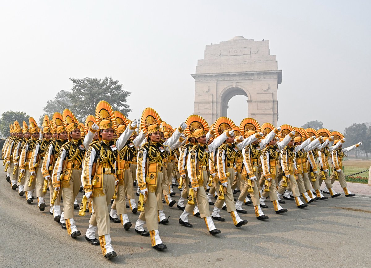 AmitShah's tweet photo. In a firm step towards realizing Modi Ji's vision of enhancing women's participation in every field of nation-building, the Modi government has approved the establishment of the first all-women battalion of the CISF.

To be raised as an elite troop, the Mahila Battalion will shoulder the responsibility of protecting the nation's critical infrastructure, like airports and metro rails, and providing VIP security as commandos.

The decision will certainly fulfill the aspirations of more women to participate in the crucial task of protecting the nation.
@CISFHQrs