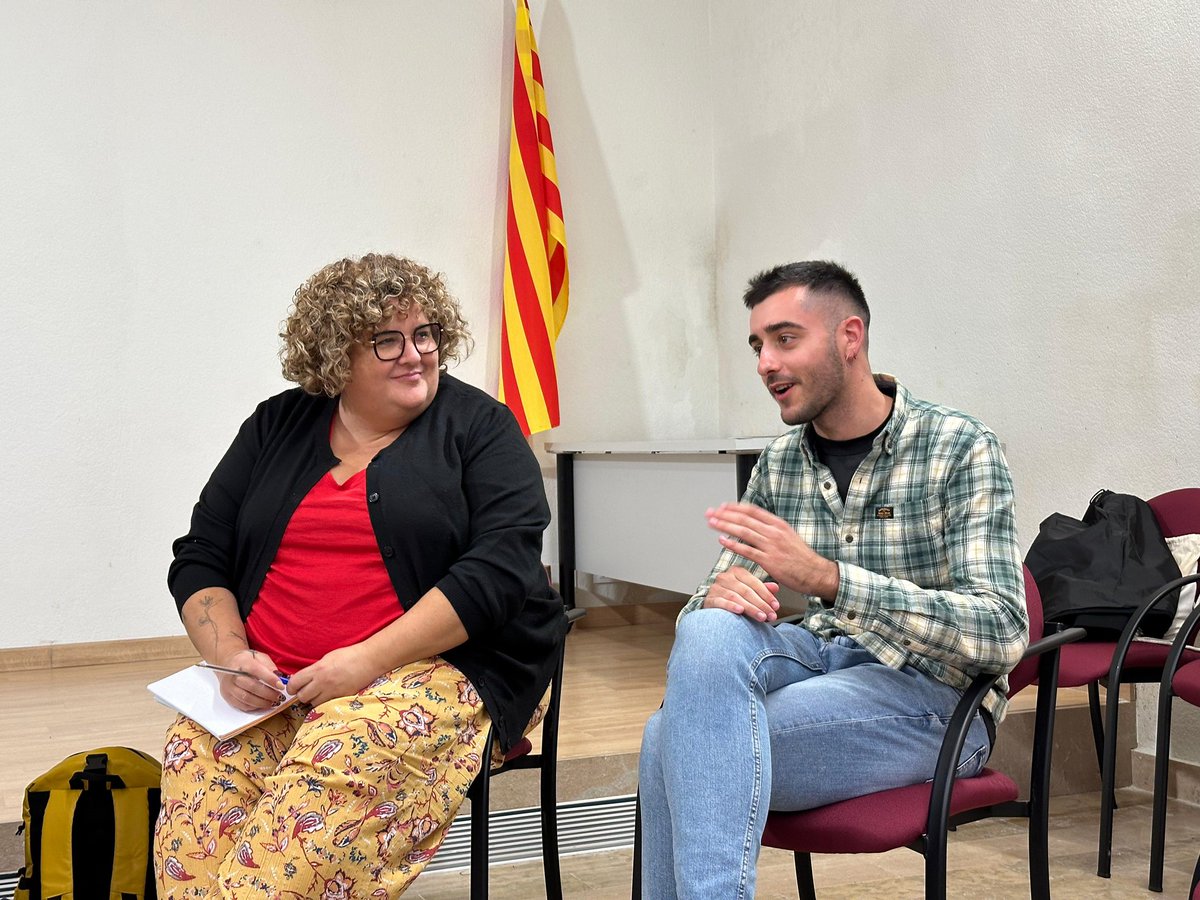 Sempre és un plaer tornar al Camp de Tarragona. Ahir vam ser a la Selva del Camp. Quina conversa més profitosa!😊 

La veu del territori ha de ser prioritària en tot. #NovaEsquerraNacional