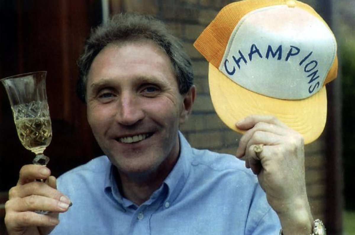 LUFCDATA's tweet photo. Happy 81st birthday to Leeds legend Howard Wilkinson. He remains the last English manager to win the top flight league in England.

Division 1 Winners
Division 2 Winners
Charity Shield Winners
League Cup Finalists
English Manager of the Year
Days In Charge: 2,892
Win Rate: 43.45% https://t.co/TBoW9YTadT