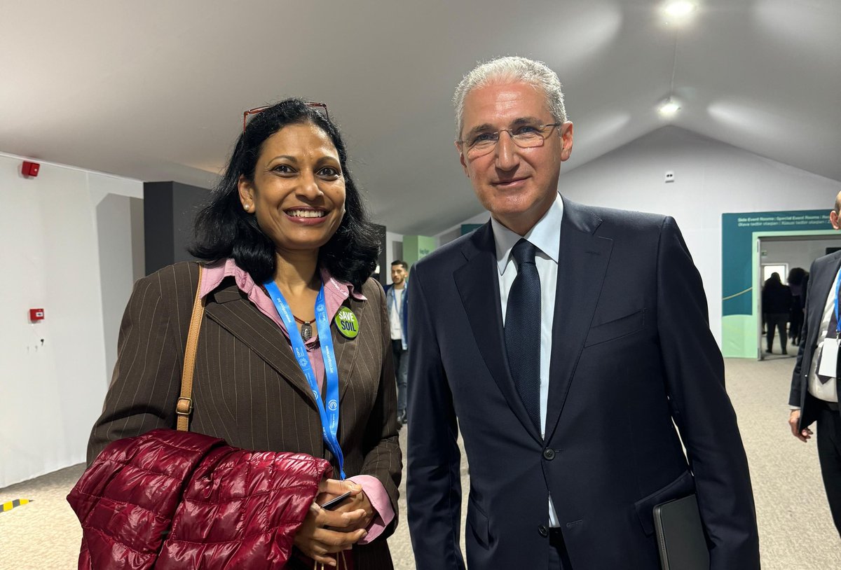 Save Soil team member Sujatha met with H.E. Mukhtar Babayev, #COP29 President and Azerbaijan's Minister of Ecology and Natural Resources

#SaveSoilSecureFuture