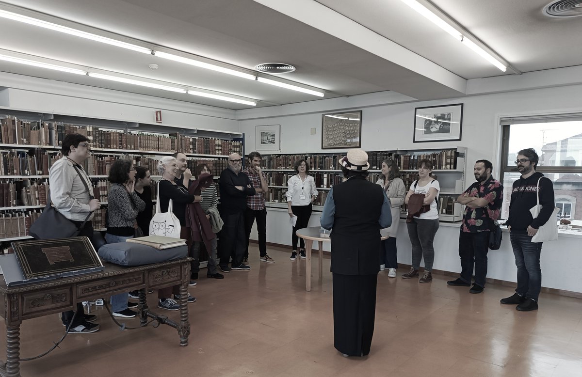CRAI Campus Clínic (@craiclinic) on Twitter photo 🧐T’ha aparegut mai en una biblioteca un esperit del passat o dues investigadores que arriben del futur?
Tornem a oferir una visita teatralitzada gratuïta 👇
📅15 de novembre
⏰17 h
🖊️Cal inscriure’s a craimedicina@ub.edu
Afanyeu-vos, només hi ha 20 places!! 🧐T’ha aparegut mai en una biblioteca un esperit del passat o dues investigadores que arriben del futur?
Tornem a oferir una visita teatralitzada gratuïta 👇
📅15 de novembre
⏰17 h
🖊️Cal inscriure’s a craimedicina@ub.edu
Afanyeu-vos, només hi ha 20 places!!