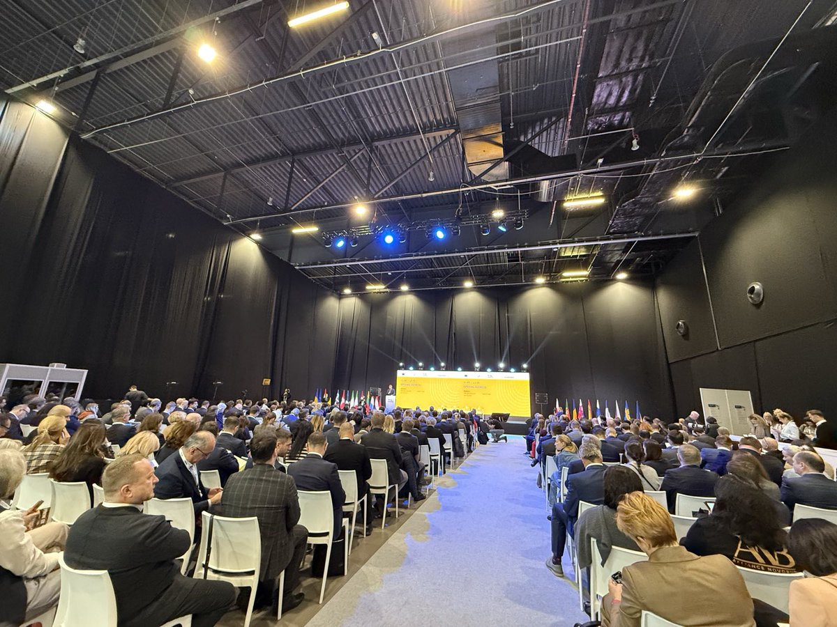 Surprisingly high turnout at the Ukrainian recovery conference in Poland. Seems like everyone’s gearing up for reconstruction bids. In my view, it might be a bit early, but the interest in Ukraine is definitely way up.

Today, I’m moderating a high-level panel here – about the