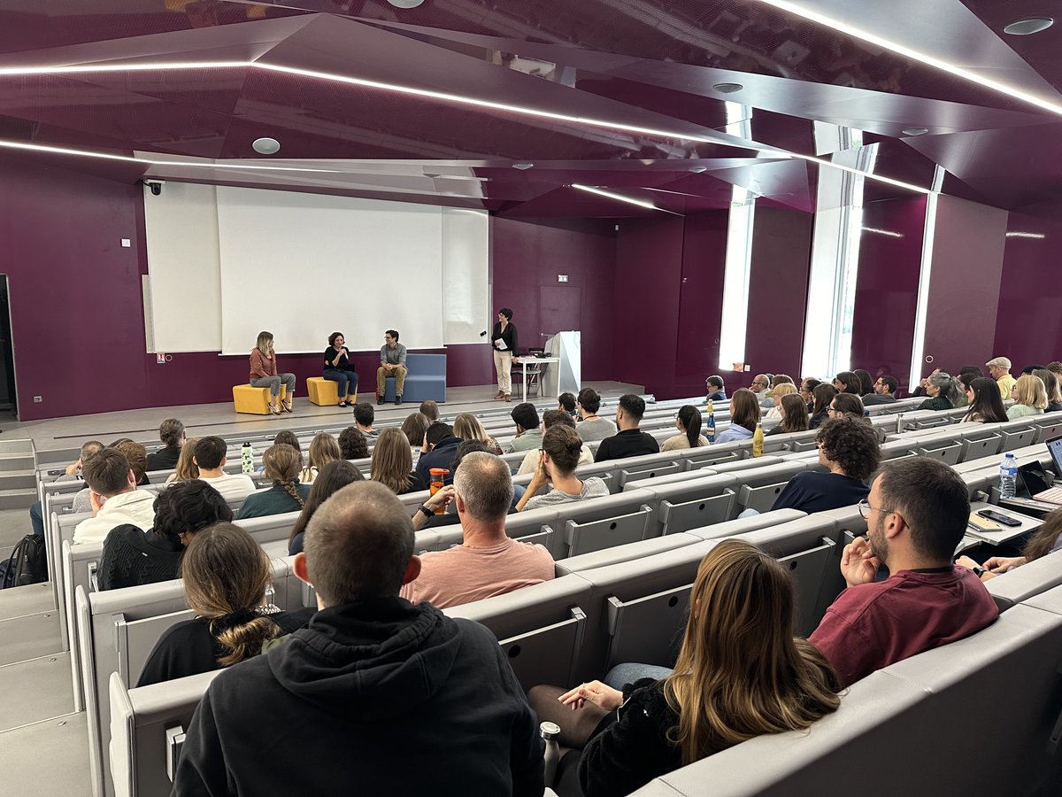 iins_bordeaux's tweet photo. #IINSevent📢Today, #IINScommunity is getting together for a federative event!🎉
Discussions on scientific careers with Anna Brachet, @marioca03539934 and @magali_mondin💬
👩🏫A poster session won by Olga Barba-Vila, Léa Sarzynski & Manon Darribère
And a festive cocktail party!🪩 https://t.co/r2GWHT9QsJ