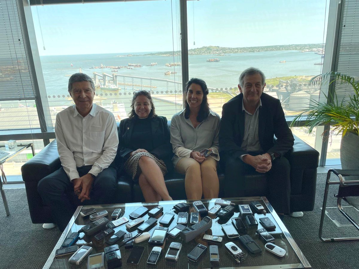 Dynamic meeting with ANTEL’s Humberto Roca and Marcelo Erlich; discussed building on 🇨🇦 🇺🇾collaboration in telecom sector, and future trends and opportunities.
#ANTEL #Telecommunications