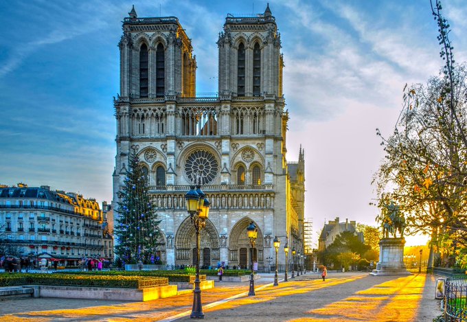Victoire : le discours du Président de la République Emmanuel Macron se tiendra sur le parvis de Notre-Dame de Paris
https://bonsens.info/victoire-le-discours-du-president-de-la-republique-emmanuel-macron-se-tiendra-sur-le-parvis-de-notre-dame-de-paris/