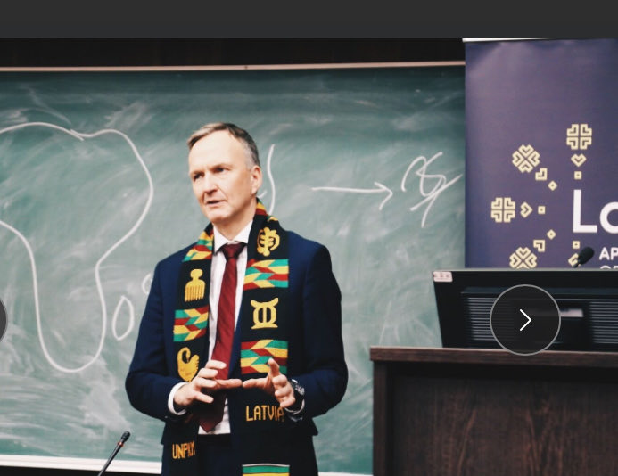 Great discussion at <a href="/RSUinfo/">RSU.LV</a> on Latvia’s partnership with Africa 🌍! Prieks ar ⁦⁦#RSU Sociālo zinātņu studentiem🧑🏻‍🎓 👩🏻‍🎓 pārrunāt 🇱🇻 sadarbību ar Āfrikas valstīm, ANO 🇺🇳, #KopāParMieruUnNoturību  Paldies ⁦<a href="/Cepuriitis/">Maris Cepuritis</a>⁩ par ielūgumu, Denisam Ševeļovam par foto 📸