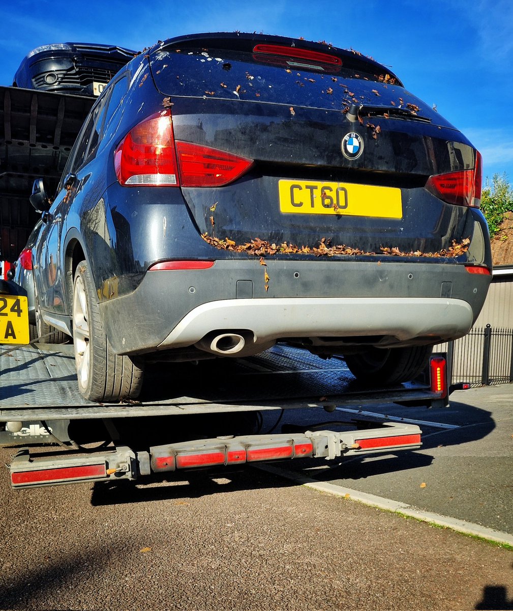 kevteetrucking's tweet photo. 2010 BMW X1, 2.0 diesel, MOT died back in June '24. A slipped cam chain put this wannabe luxury SUV out of its misery, £492 paid, and it's off to rot in peace. 🚙💀 #BMWX1 #CamChainCrapshoot #ScrapLife https://t.co/Hj2z4qR8aB