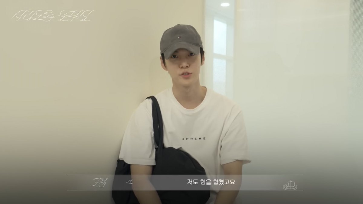 도영을 사랑해주는 분들이 힘을 합쳐 만든 노래에 “저도 저를 사랑하기 때문에 힘을 합쳤다”는 말이 아주 좋다. 든든해

DOYOUNG '시리도록 눈부신 (The Story)' Recording Behind the Scenes youtu.be/jZ_qqqUw16s?si… - <a href="/YouTube/">YouTube</a>