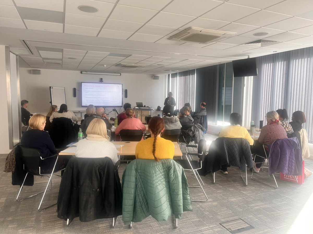 Karen (@karenlowerlimb) on Twitter photo London refresher day in optimising compression and fan strapping for our nurse specialists taking part in the LoCUS Service Evaluation so much energy in the room it’s exciting to be meeting up in person! <a href="/AccelerateCIC/">Accelerate</a> <a href="/SamanthaSHaynes/">Sam Haynes RN QN</a> <a href="/RitchieGeorgina/">Georgina Ritchie</a> <a href="/AlisonHopkins01/">Alison Hopkins</a> London refresher day in optimising compression and fan strapping for our nurse specialists taking part in the LoCUS Service Evaluation so much energy in the room it’s exciting to be meeting up in person! <a href="/AccelerateCIC/">Accelerate</a> <a href="/SamanthaSHaynes/">Sam Haynes RN QN</a> <a href="/RitchieGeorgina/">Georgina Ritchie</a> <a href="/AlisonHopkins01/">Alison Hopkins</a>