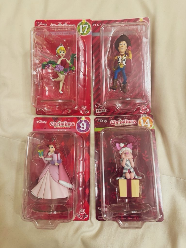shii_t's tweet photo. 交換】ディズニー Happyくじ ファミマ DISNEY クリスマス　オーナメントくじ　2024

譲】/ティンカーベル/アリエル/ウッディ/ピグレット

求】ミッキー/ベイマックス/チップとデール　
エルサ/アナ/プーさん　その他も相談

（渋谷-横浜、品川など）
手渡し希望です！ https://t.co/xw0hiBrh8E