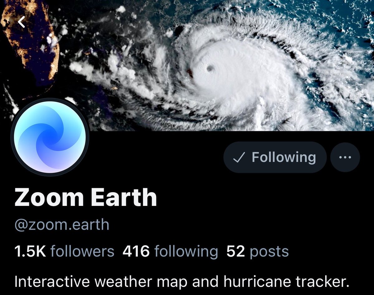 Zoom Earth app interface screenshot