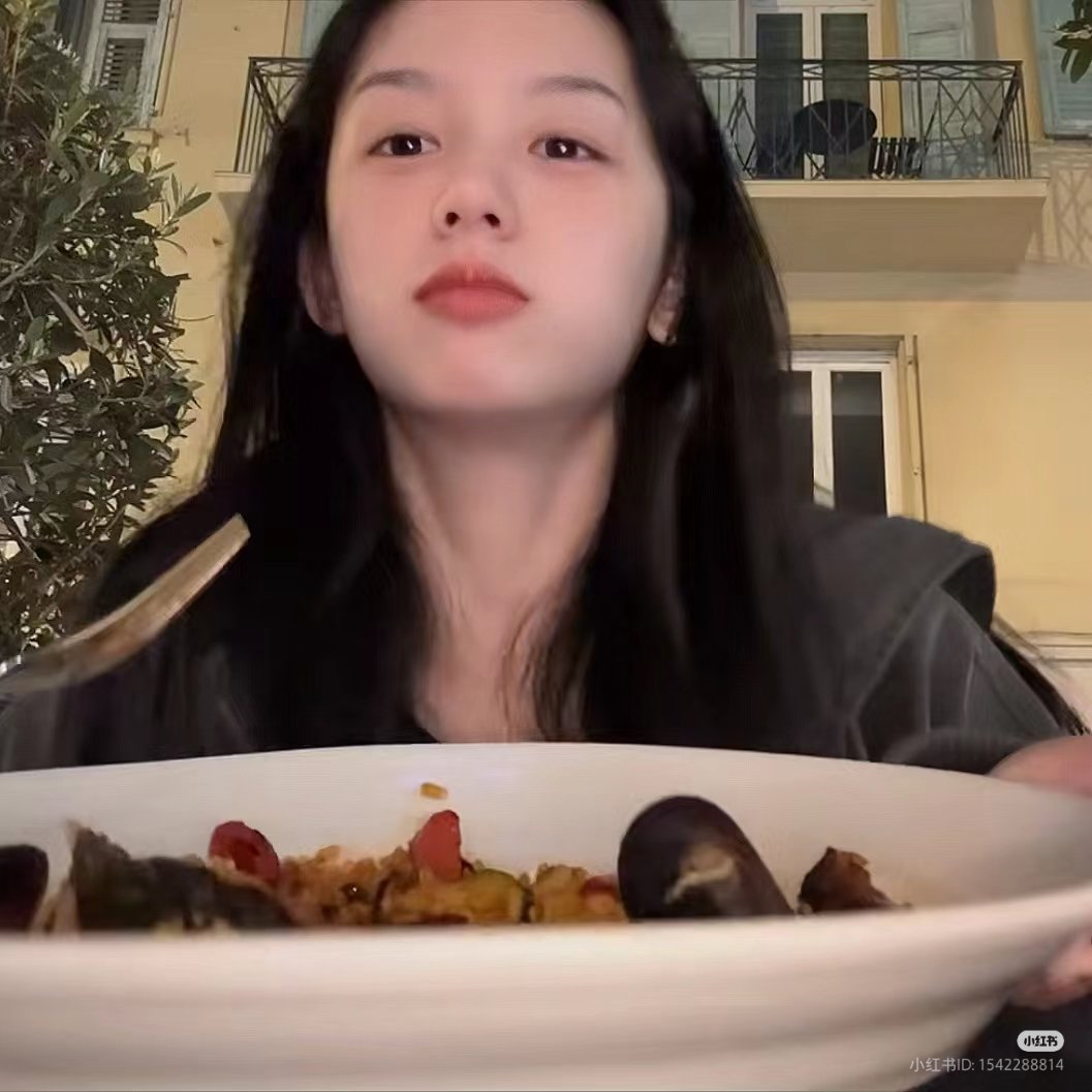 ℒ𝒐𝒖𝒊. tweet media